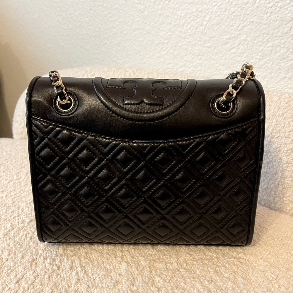 Tory Burch Medium 'Fleming' Leather Shoulder Bag